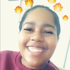 Meet your Posher, EvaMarie